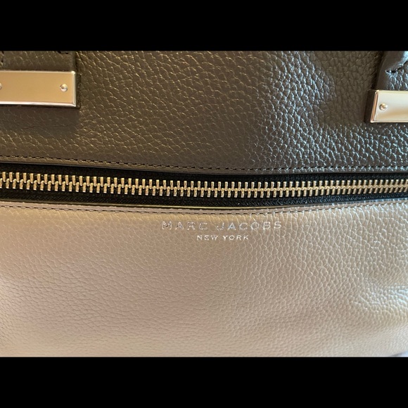 Marc Jaco purse. Only use for a few months. - Picture 4 of 5